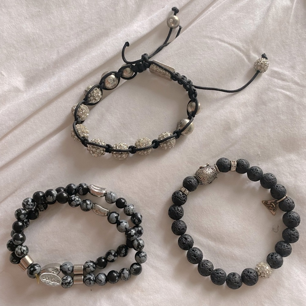 NOGU bracelets